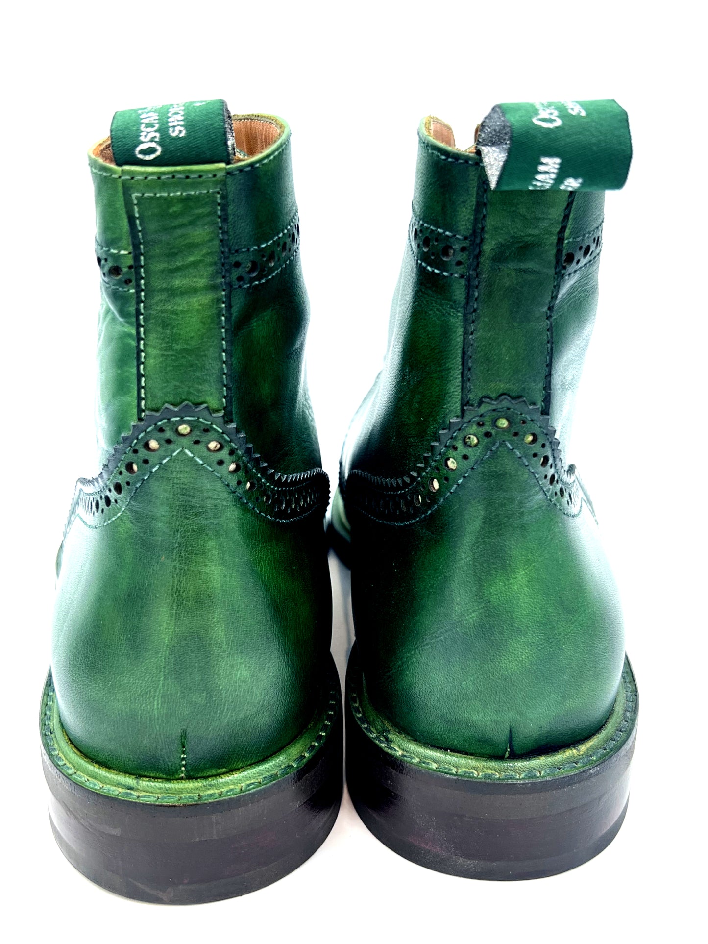 Oscar William Green Patina Brogues – Savile Row Inspired British Elegance