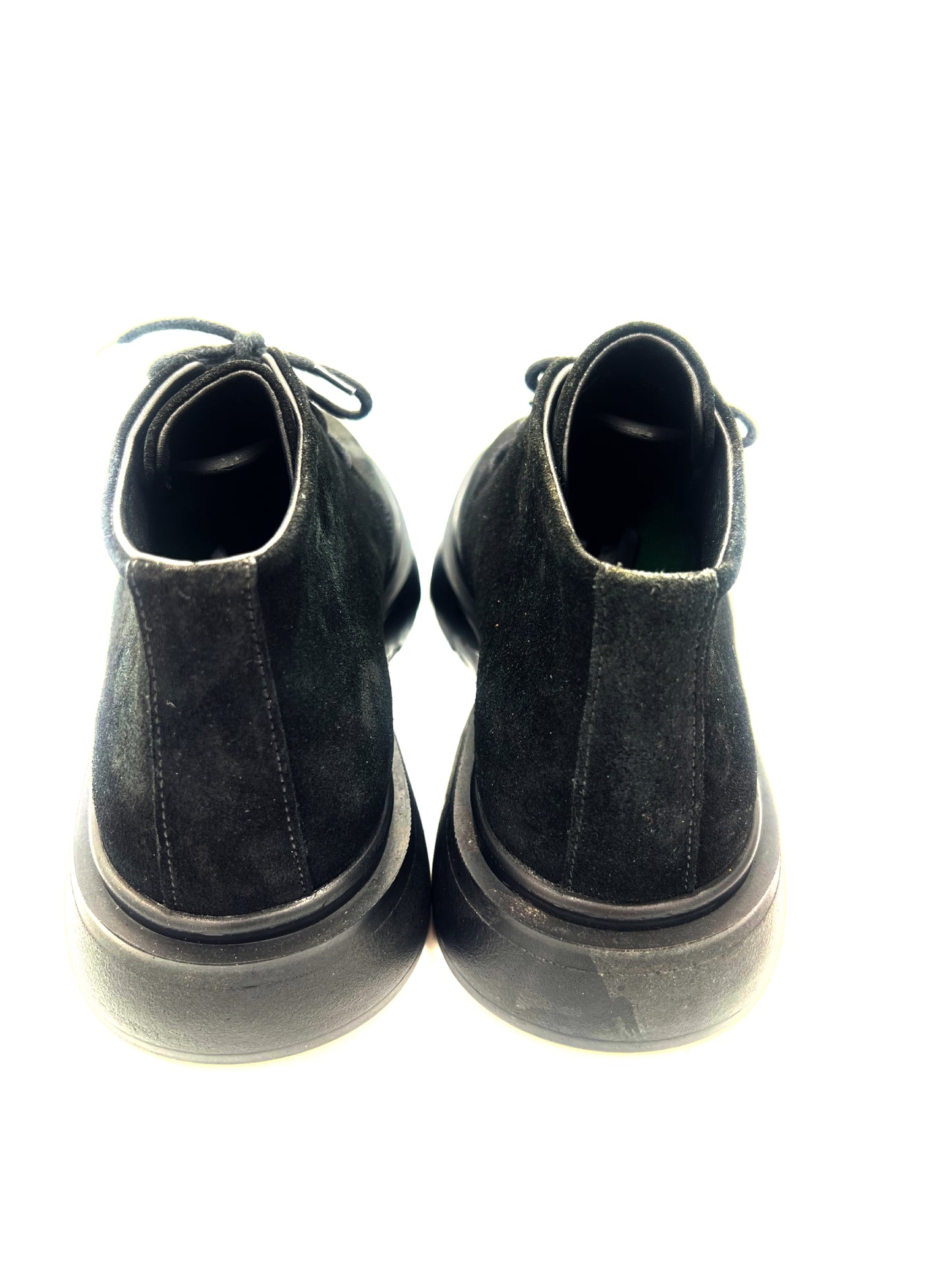 Oscar William Chukka Boot – Black Suede | Lightweight Sole