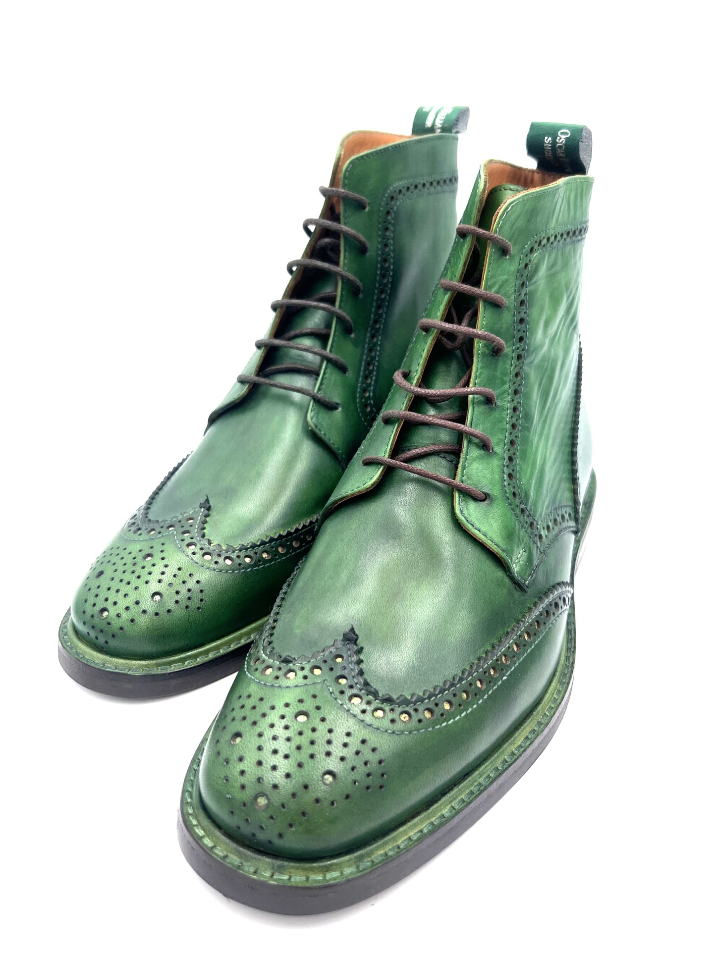 Oscar William Green Patina Brogues – Savile Row Inspired British Elegance