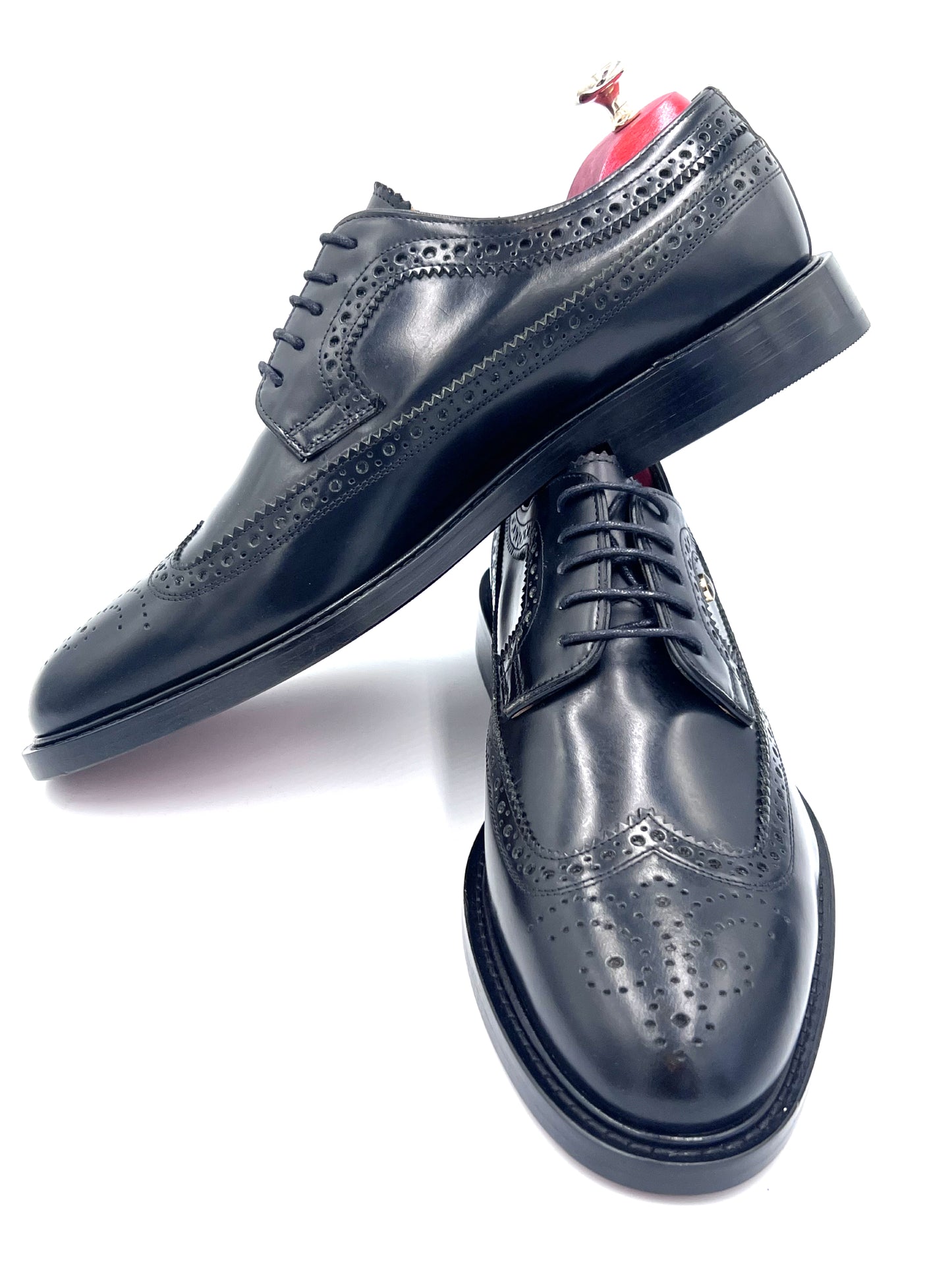 Oscar William Classic Brogue – Royal Long Wing | Black High Shine