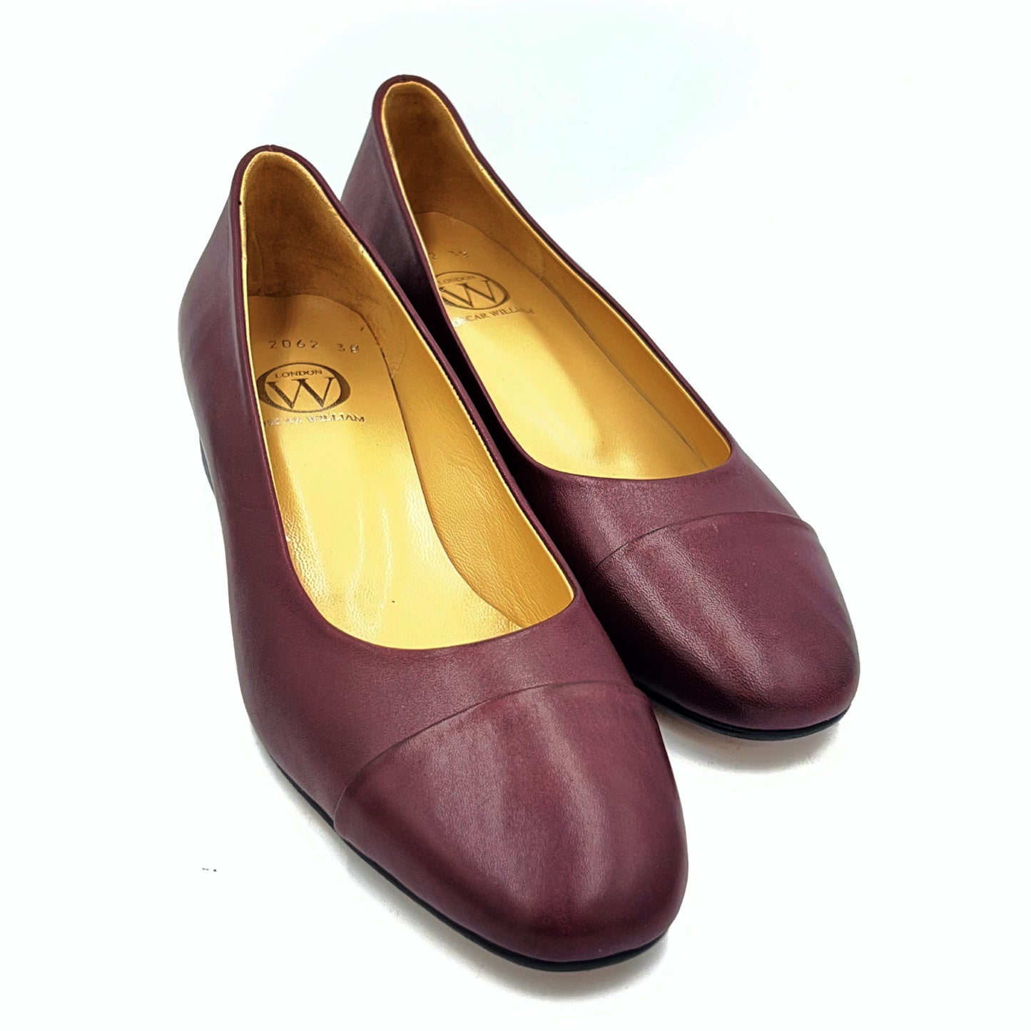 Oscar William Pump – Classic Maroon