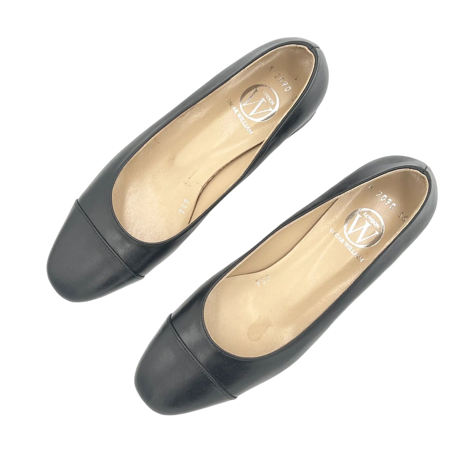 Oscar William Black Leather Formal Pumps
