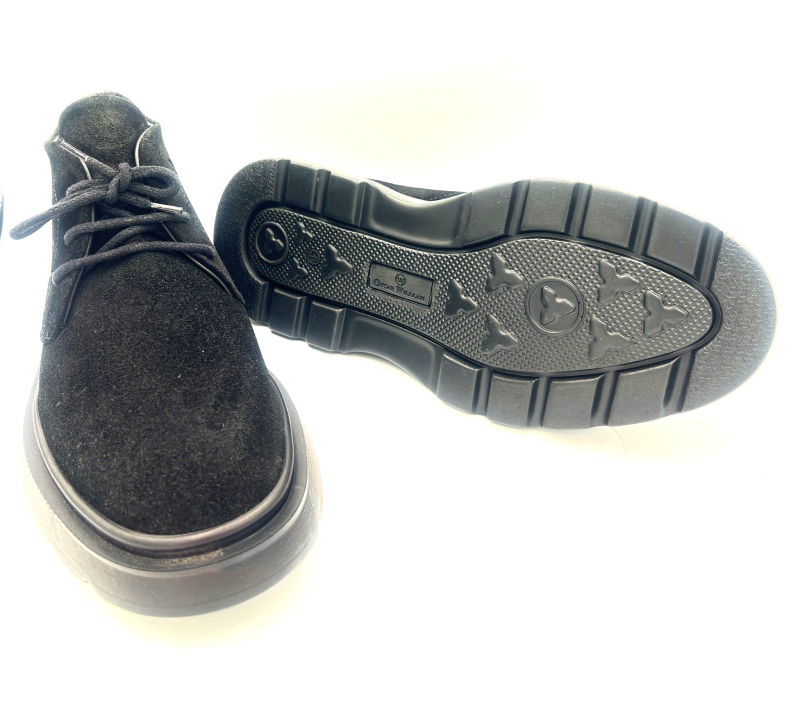 Oscar William Black Suede Chukka Boots | Lightweight Comfort Sole