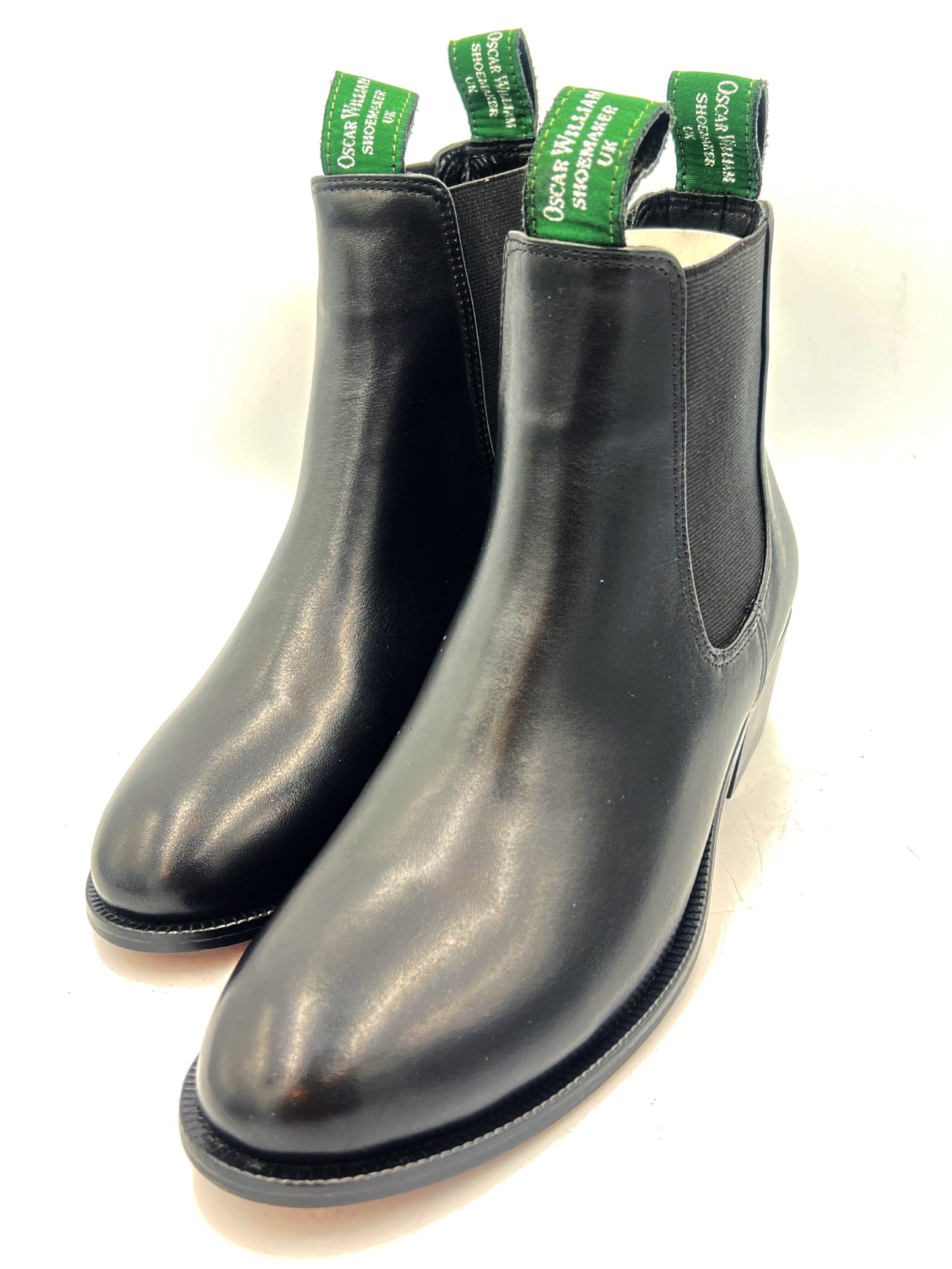 Oscar William Women’s Chelsea Boots – Black Leather | Leather Sole